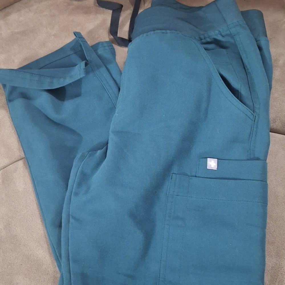 Figs Scrub Pants